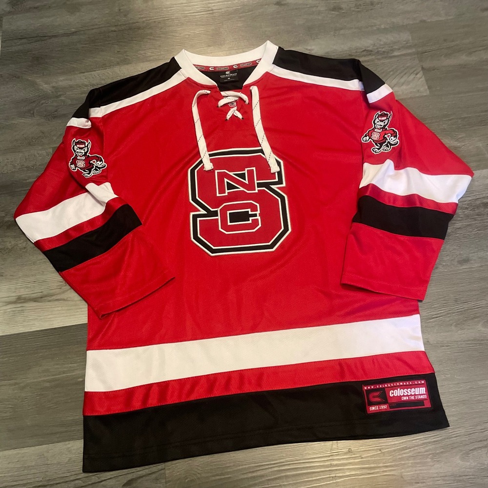 Colosseum NC State Wolfpack Hockey Jersey Mens Medium Red Lace Up Tuffy Logo